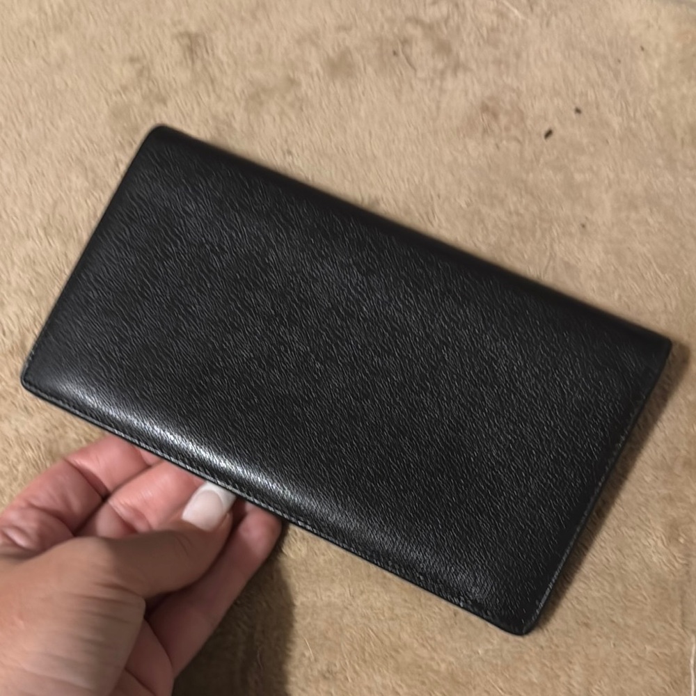 CHANEL Classic Black Leather Wallet - Picture 8 of 16
